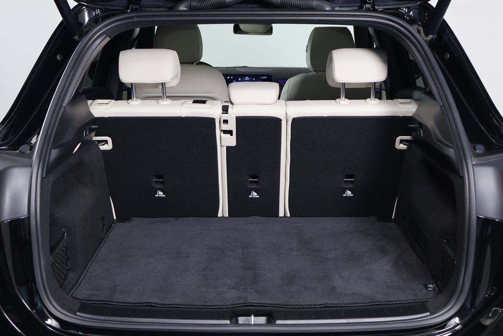 Thumbnail: 2025 Mercedes-Benz GLA - 14