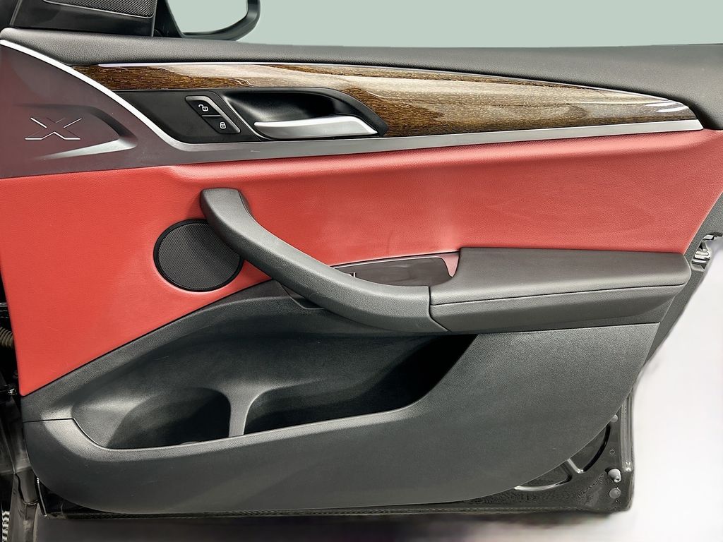 Thumbnail: 2022 BMW X3 - 26