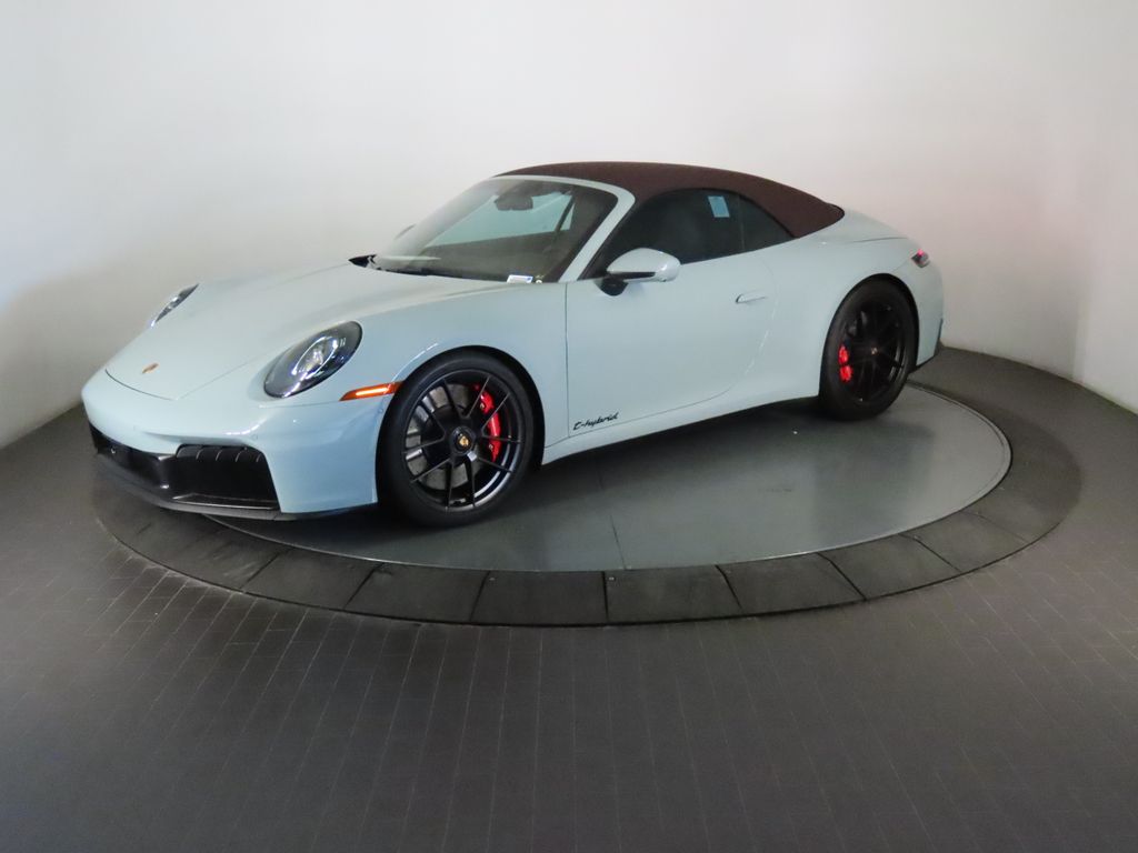 Thumbnail: 2025 Porsche 911 - 1