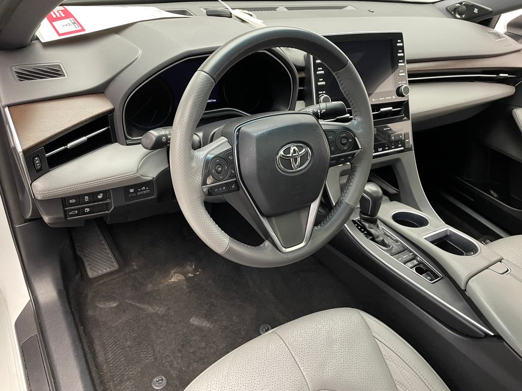 Thumbnail: 2019 Toyota Avalon - 11