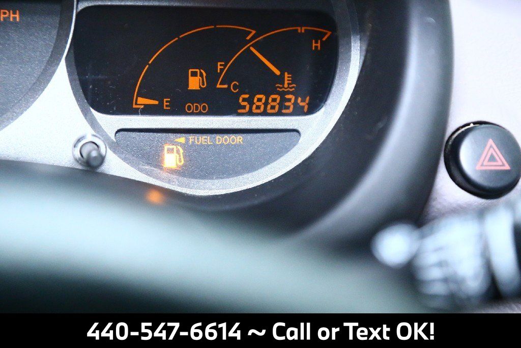 2001 Toyota Celica GT - Photo 25