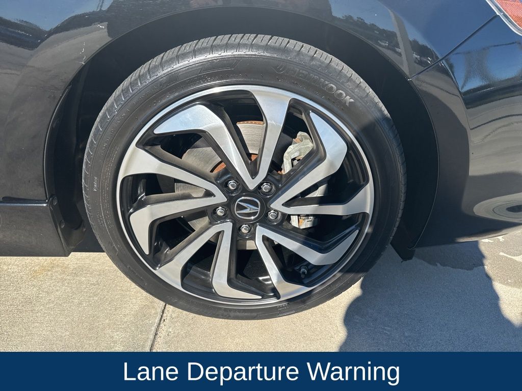 2018 Acura ILX Premium & A-SPEC Packages