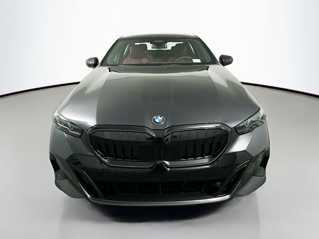 Thumbnail: 2026 BMW 5 Series - 2