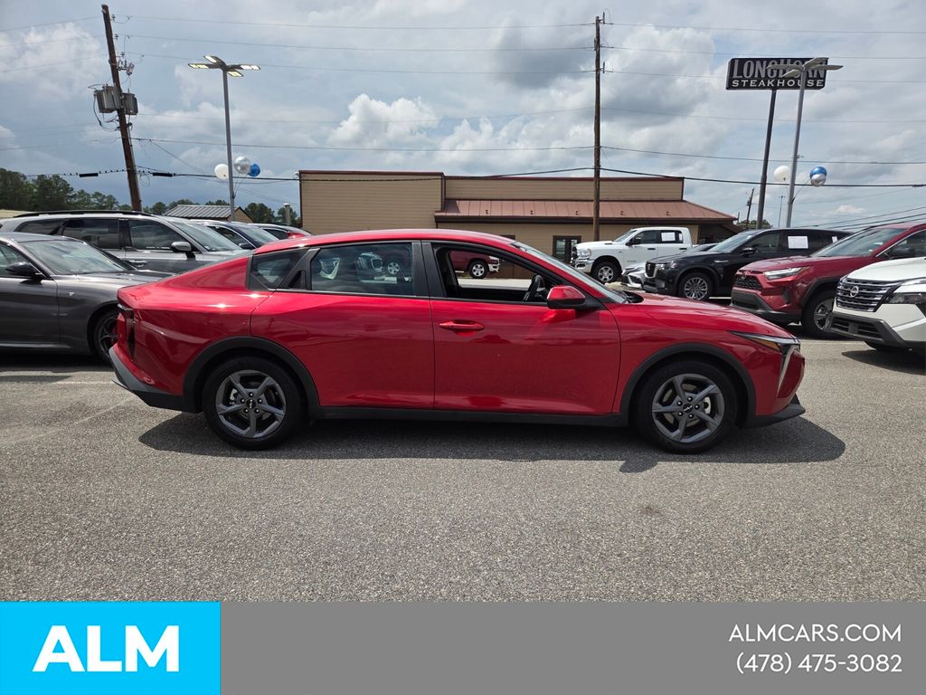 Used 2025 Red Kia LXS image 13