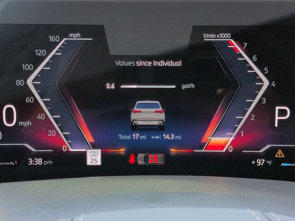 New 2026 White BMW xDrive40i image 28
