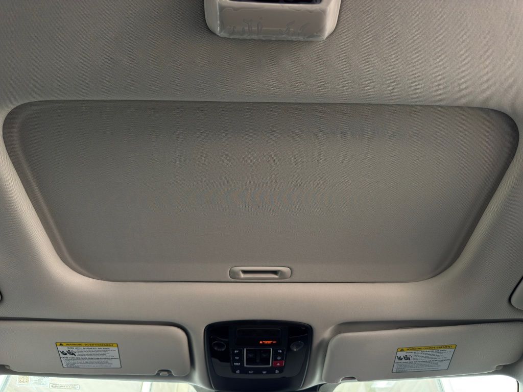 2026 Kia Carnival Hybrid SX White at Community Kia