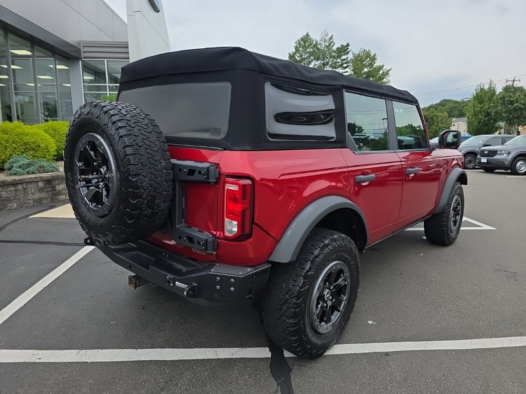 2021 Ford Bronco Base Red Metallic - Grieco Acura - Image 3