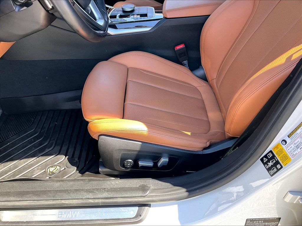 2023 BMW 3 Series — photo 34