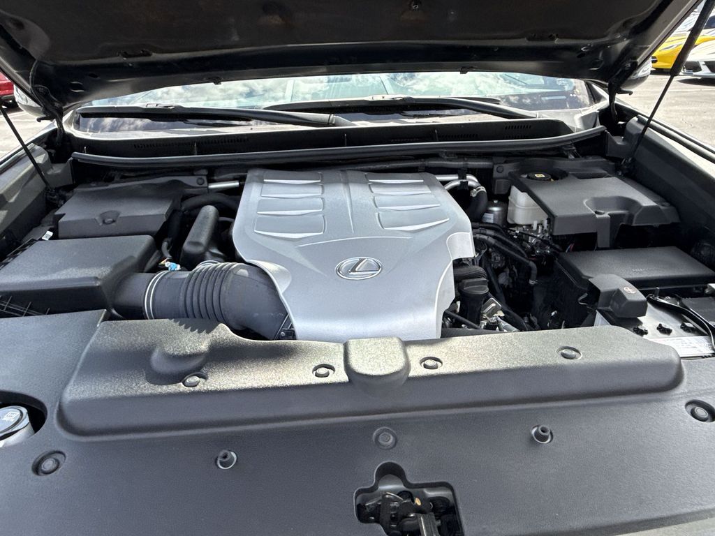 Thumbnail: 2023 Lexus GX - 14