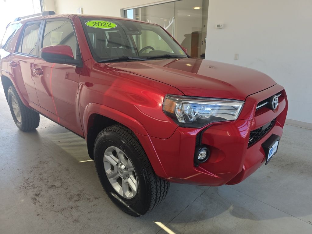Barcelona Red Metallic 2022 Toyota 4Runner SUV / Crossover Four-Wheel Drive 5-Speed Automatic