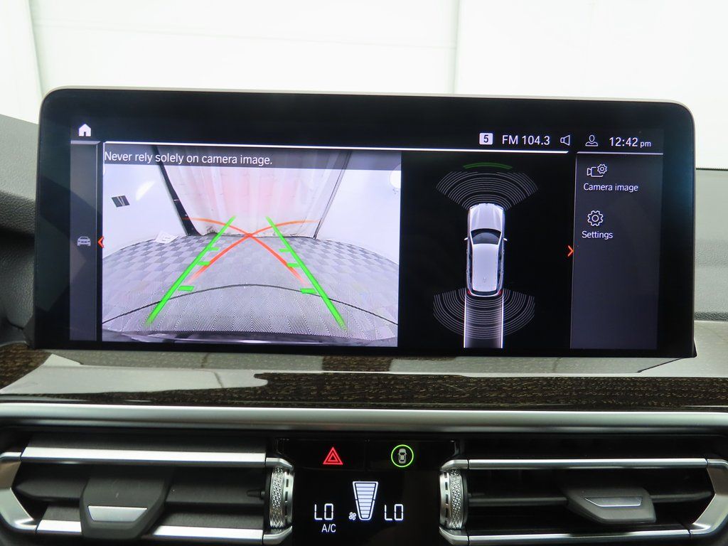Thumbnail: 2022 BMW X3 - 16