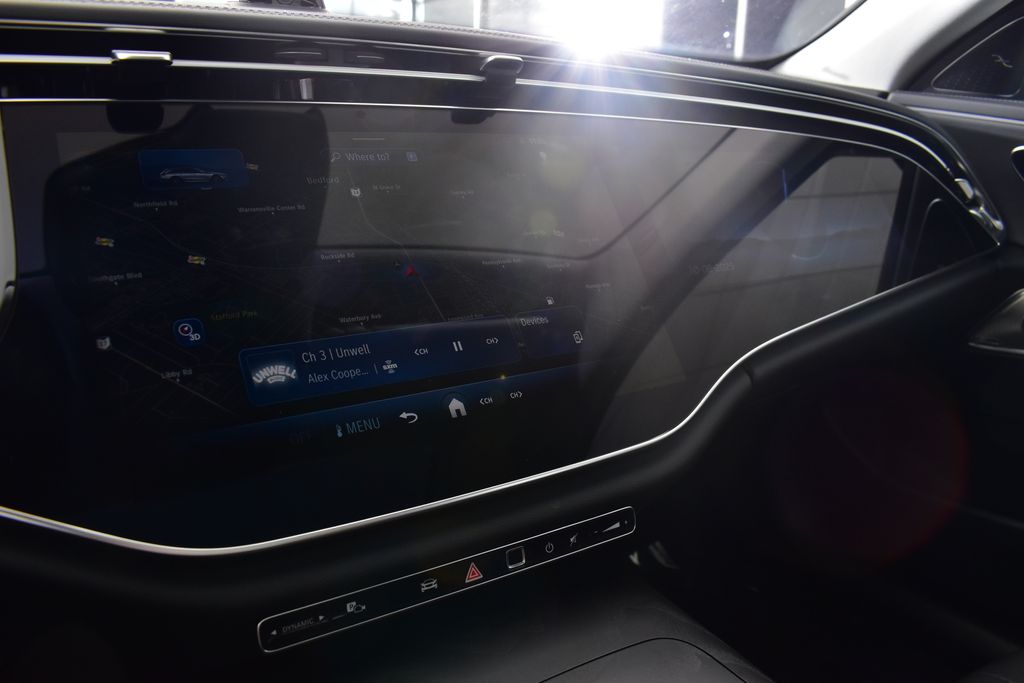 Thumbnail: 2025 Mercedes-Benz E-Class - 20