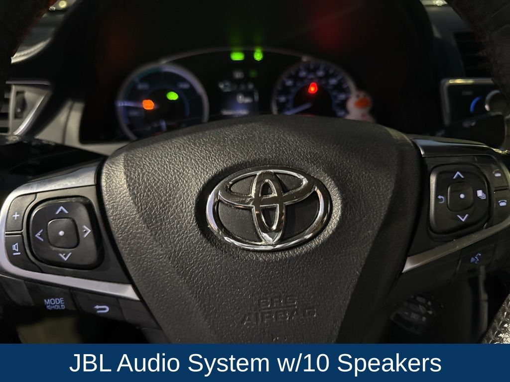 2017 Toyota Camry Hybrid XLE