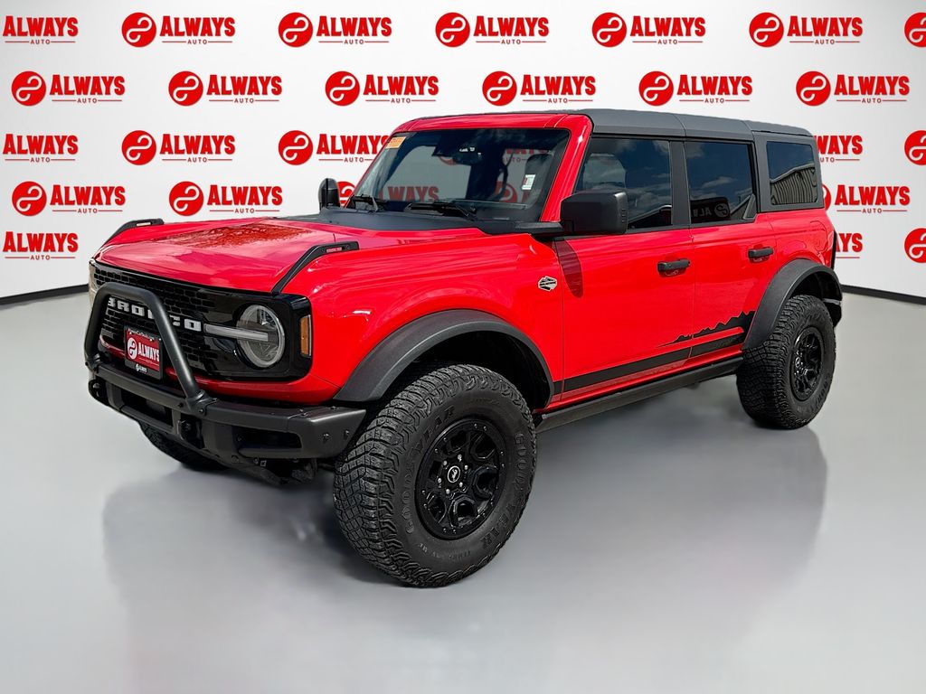 Race Red 2022 Ford Bronco Wildtrak Advanced 4-Door 4WD SUV / Crossover Four-Wheel Drive Automatic
