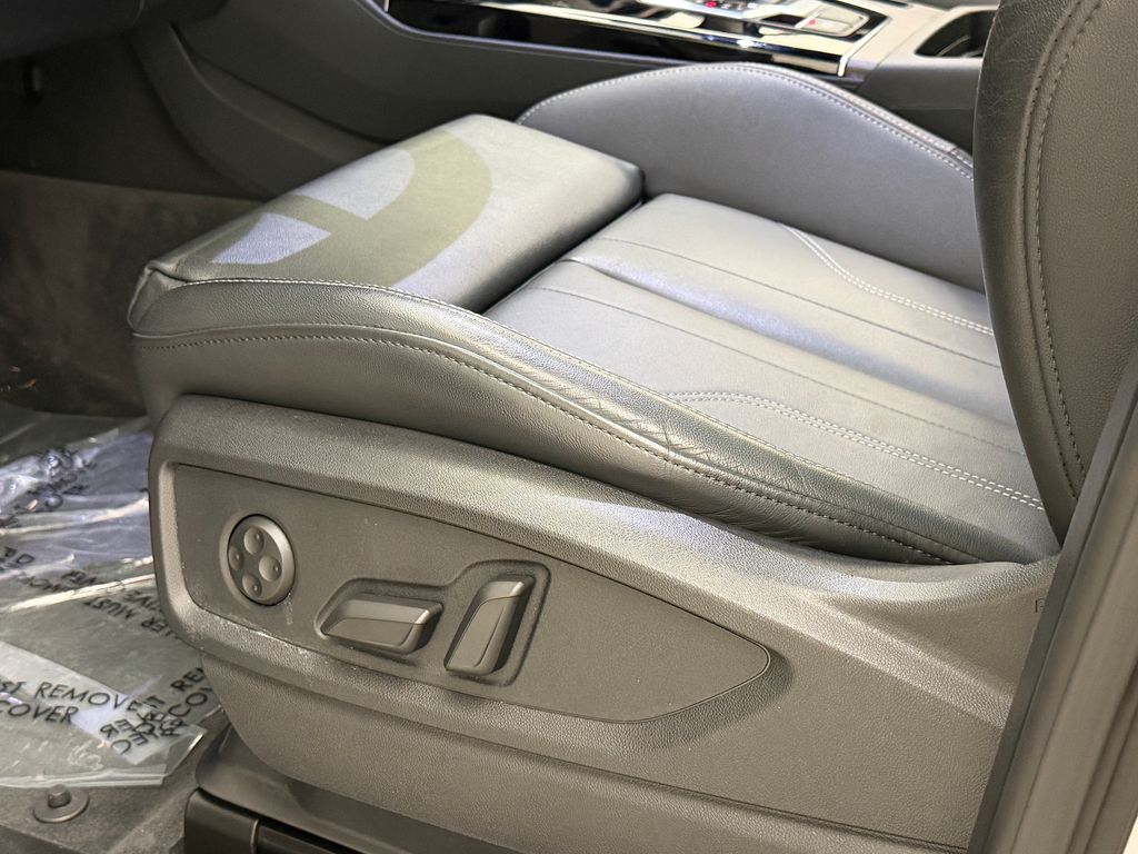 Thumbnail: 2024 Audi Q5 - 21