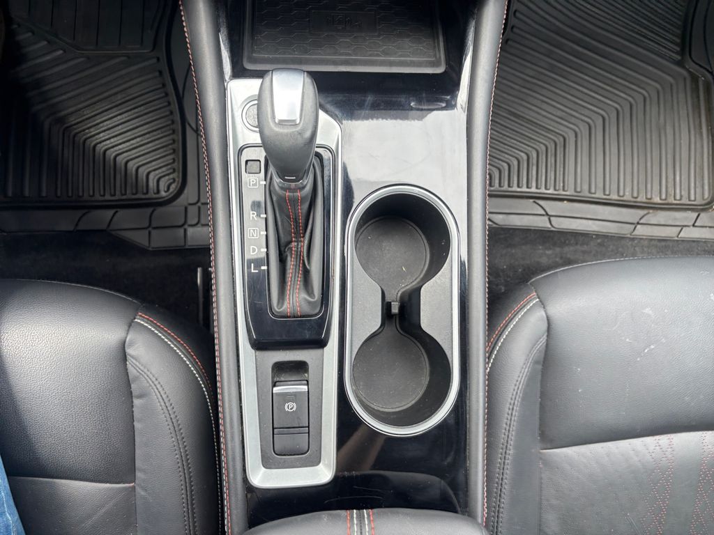 2024 Nissan Altima 2.5 SR Black at Bob Ruth Ford