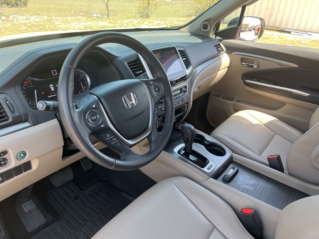 2017 Honda Pilot EX-L 19