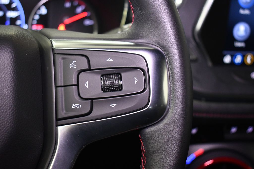 Thumbnail: 2019 Chevrolet Blazer - 25