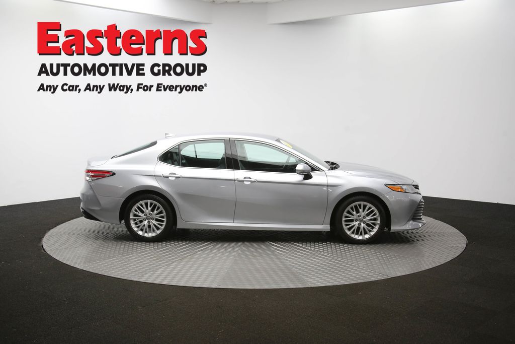 Used 2019 Silver Toyota XLE image 39