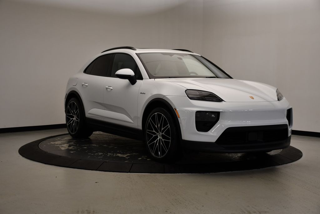 Thumbnail: 2025 Porsche Macan - 9