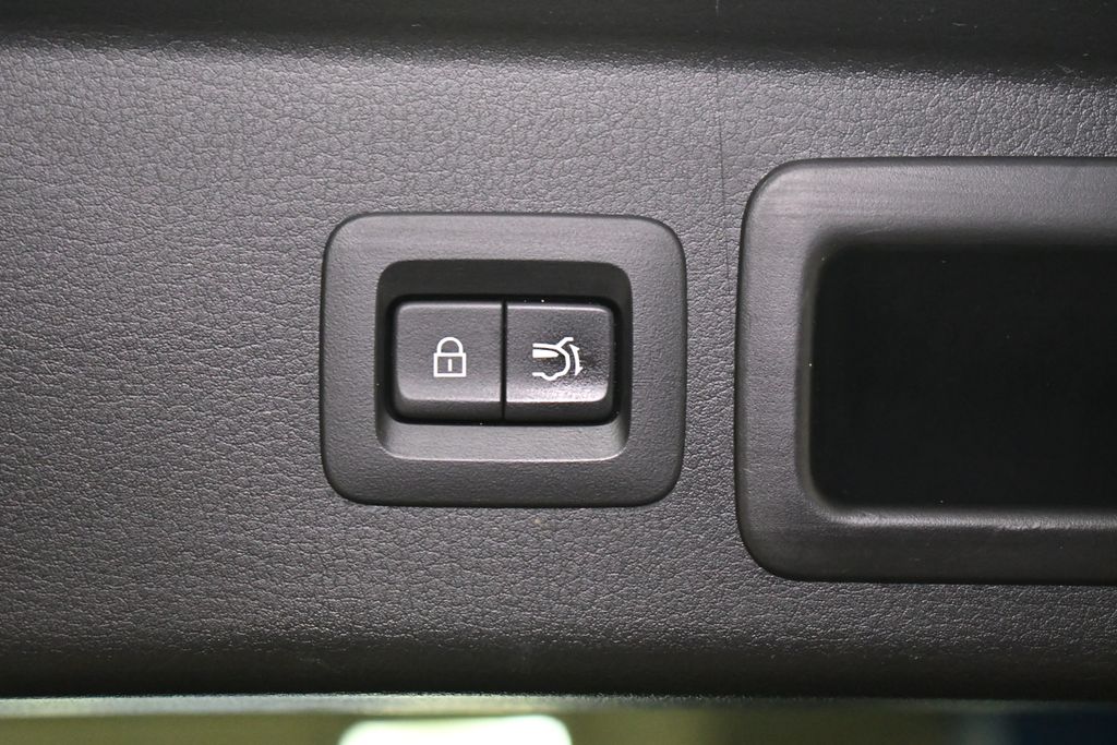 Thumbnail: 2021 Mazda CX-30 - 14