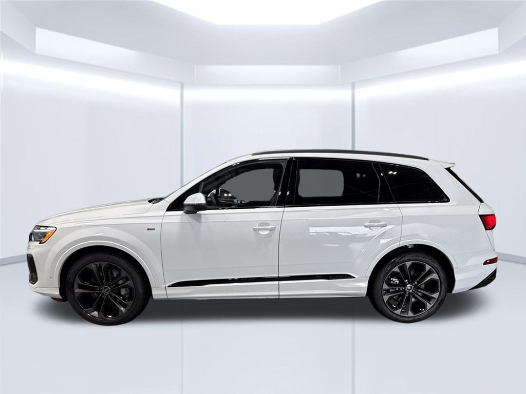 Thumbnail: 2026 Audi Q7 - 2