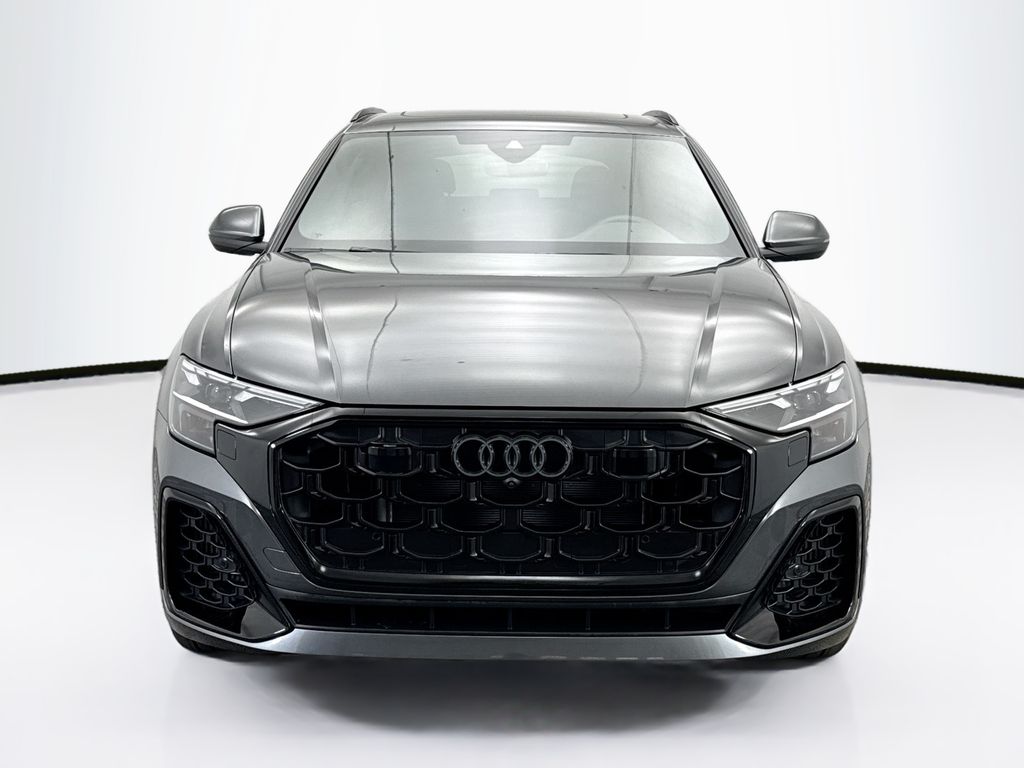 Thumbnail: 2025 Audi Q8 - 2