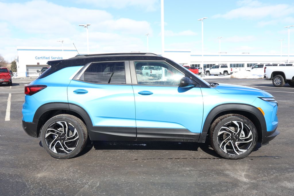 Thumbnail: 2026 Chevrolet TrailBlazer - 9
