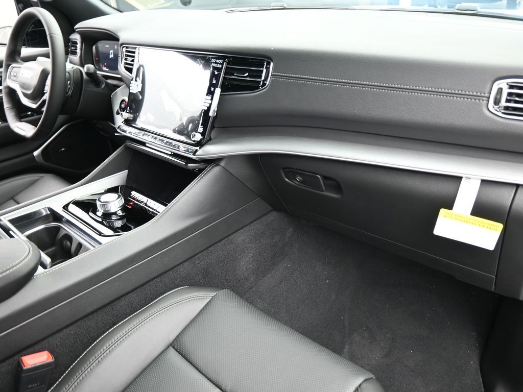 New 2026 Bright White Clearcoat Jeep  image 39