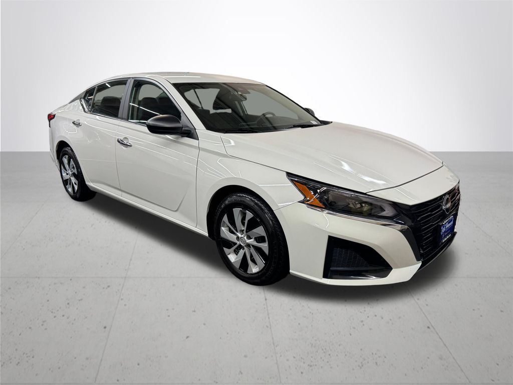 2024 Nissan Altima 2.5 S