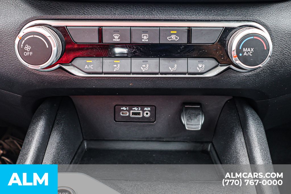 Used 2025 Black Nissan 2.5 SV image 38