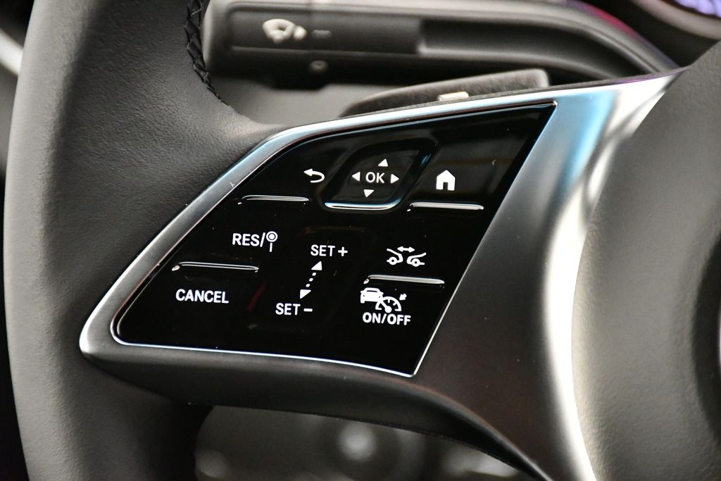 Thumbnail: 2025 Mercedes-Benz Sprinter - 17