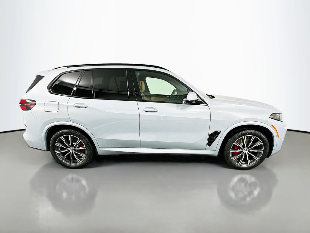 Thumbnail: 2026 BMW X5 - 4