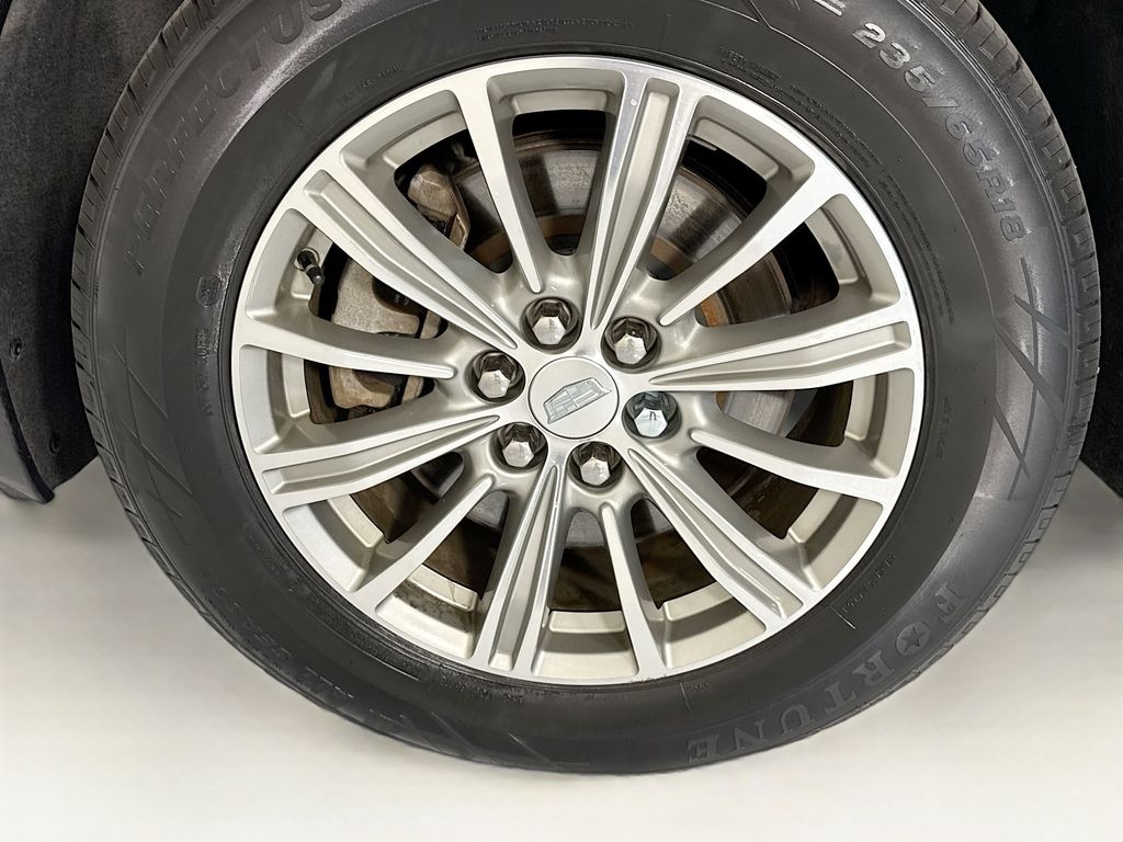 Thumbnail: 2019 Cadillac XT5 - 31