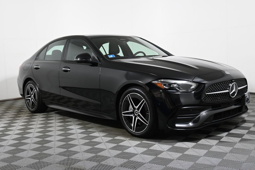 Thumbnail: 2025 Mercedes-Benz C-Class - 8