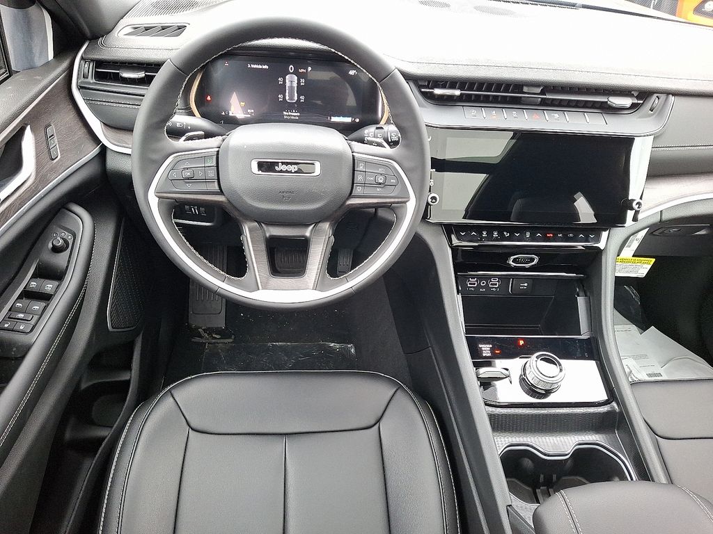 New 2026 Jeep Grand Cherokee SUV