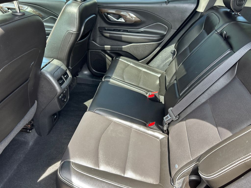 Certified Used 2018 Red GMC Denali image 13