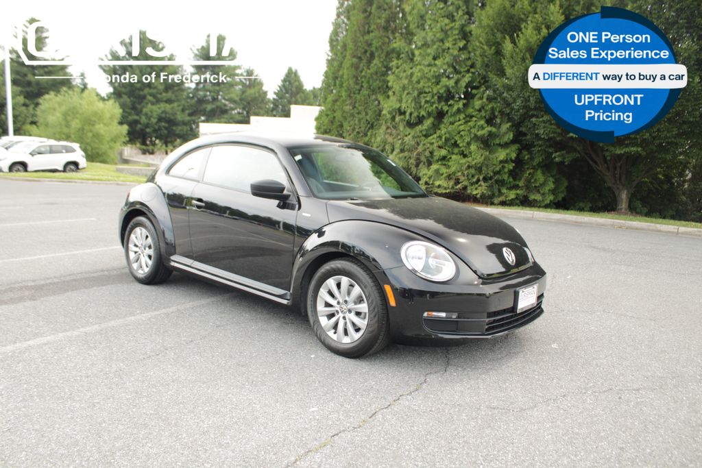 Black 2016 Volkswagen Beetle Classic Hatchback Front-Wheel Drive 6-Speed Automatic