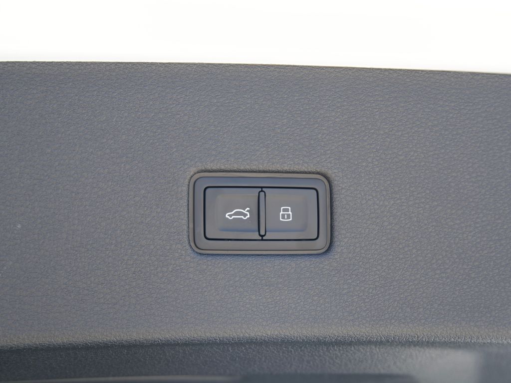 Used 2026 Audi SQ8 SUV