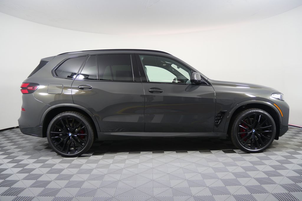 Thumbnail: 2026 BMW X5 - 2