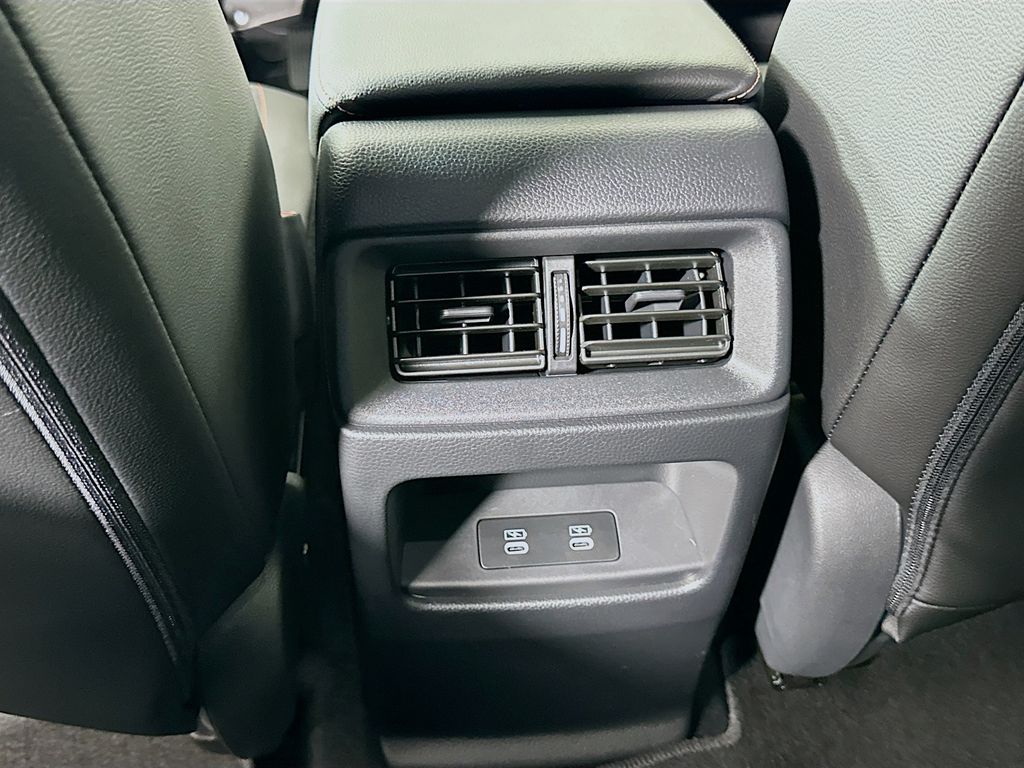 Thumbnail: 2026 Honda CR-V - 17