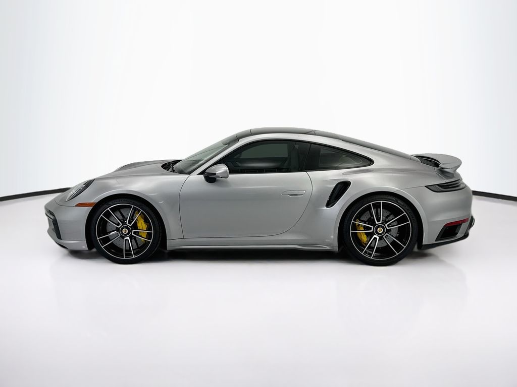 Thumbnail: 2022 Porsche 911 - 2