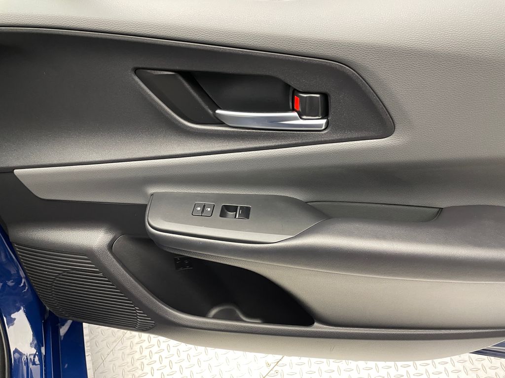 2023 Toyota Prius Limited 15