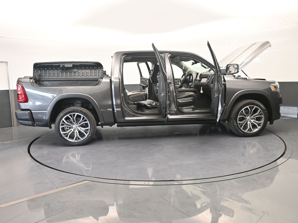 New 2026 Granite Crystal Metallic Clearcoat Ram Tungsten image 123