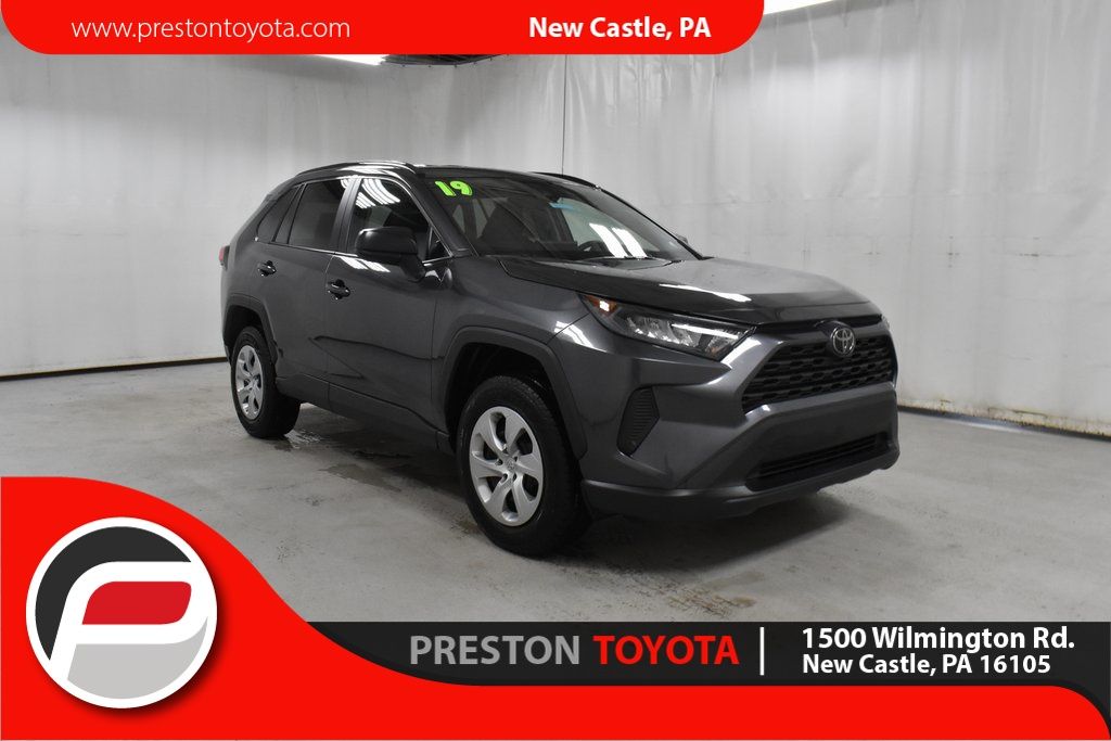 2019 Toyota RAV4 LE