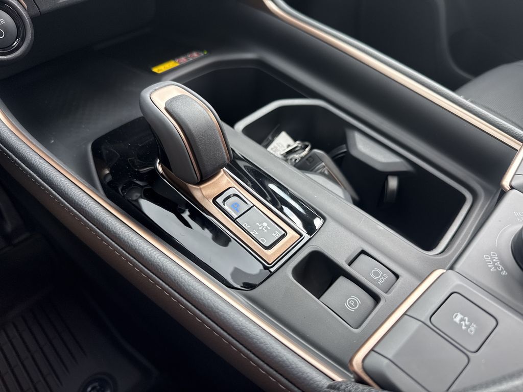 New 2026 Toyota Grand Highlander Hybrid SUV