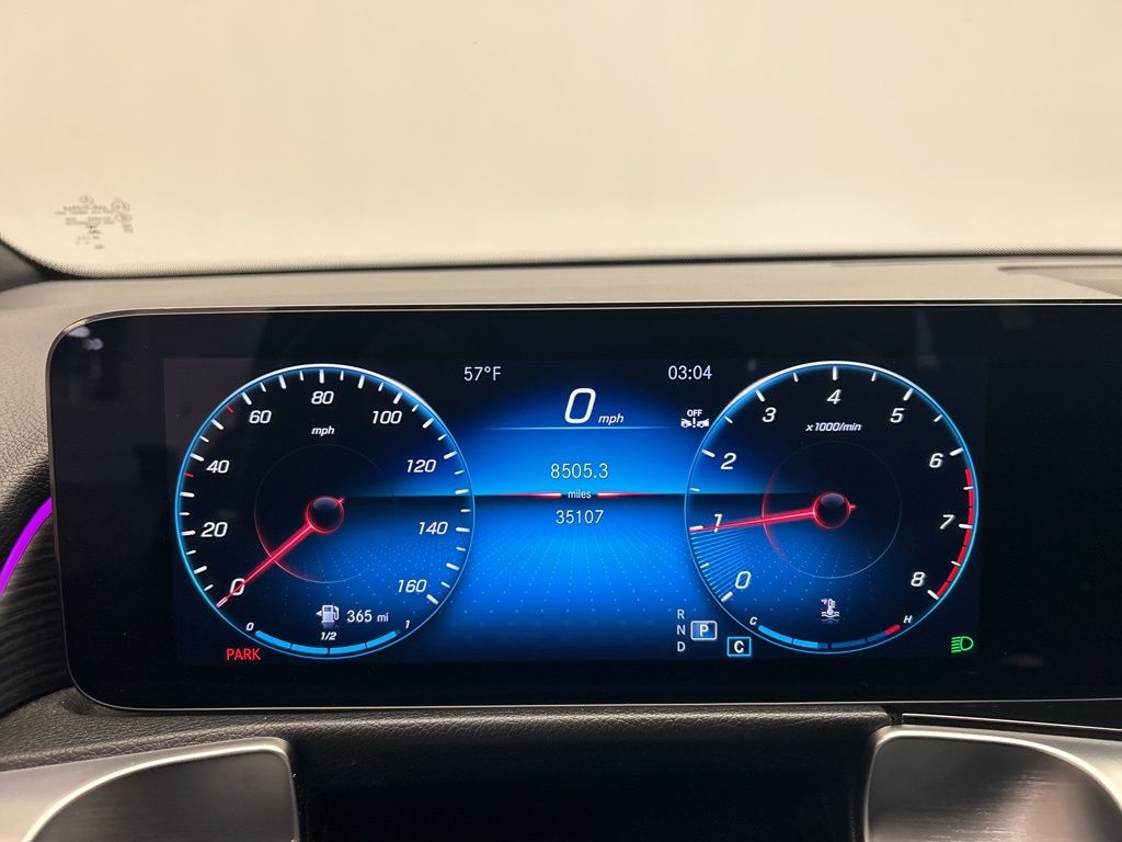 Thumbnail: 2023 Mercedes-Benz GLB - 16