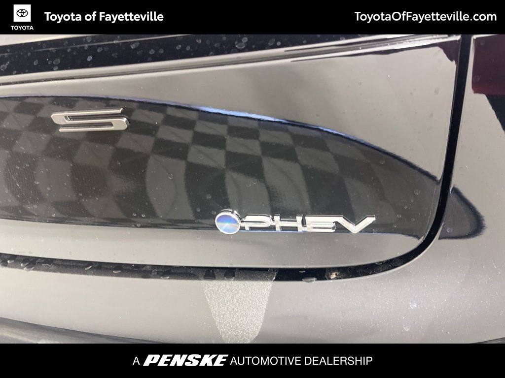 Thumbnail: 2026 Toyota Prius - 15