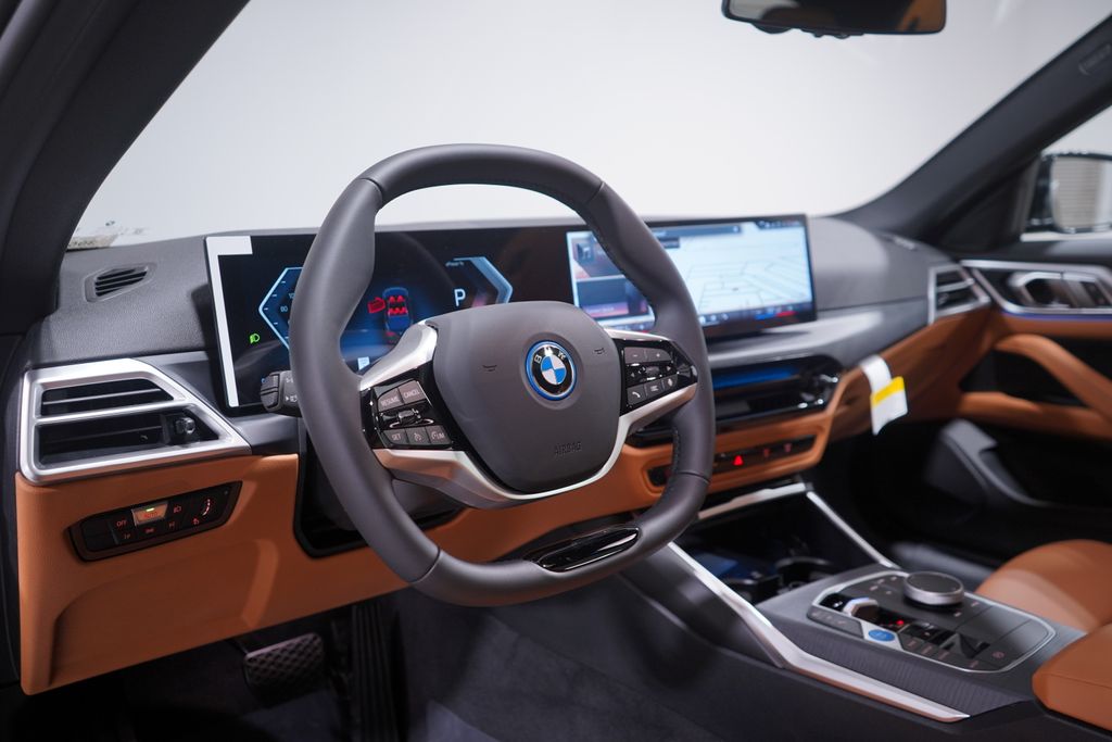 2025 BMW i4 eDrive40 6