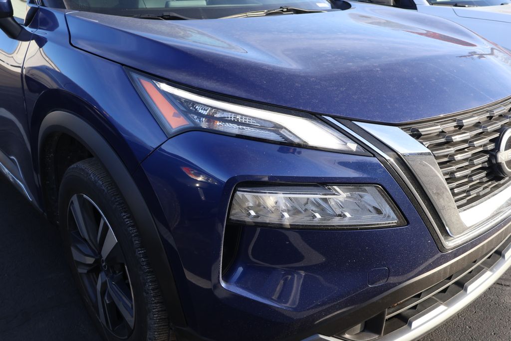 Thumbnail: 2023 Nissan Rogue - 4